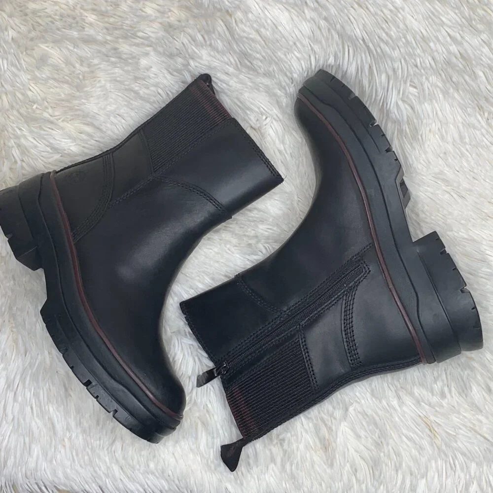 Timberland women’s‎ Malynn waterproof side up winter boots size 5.5